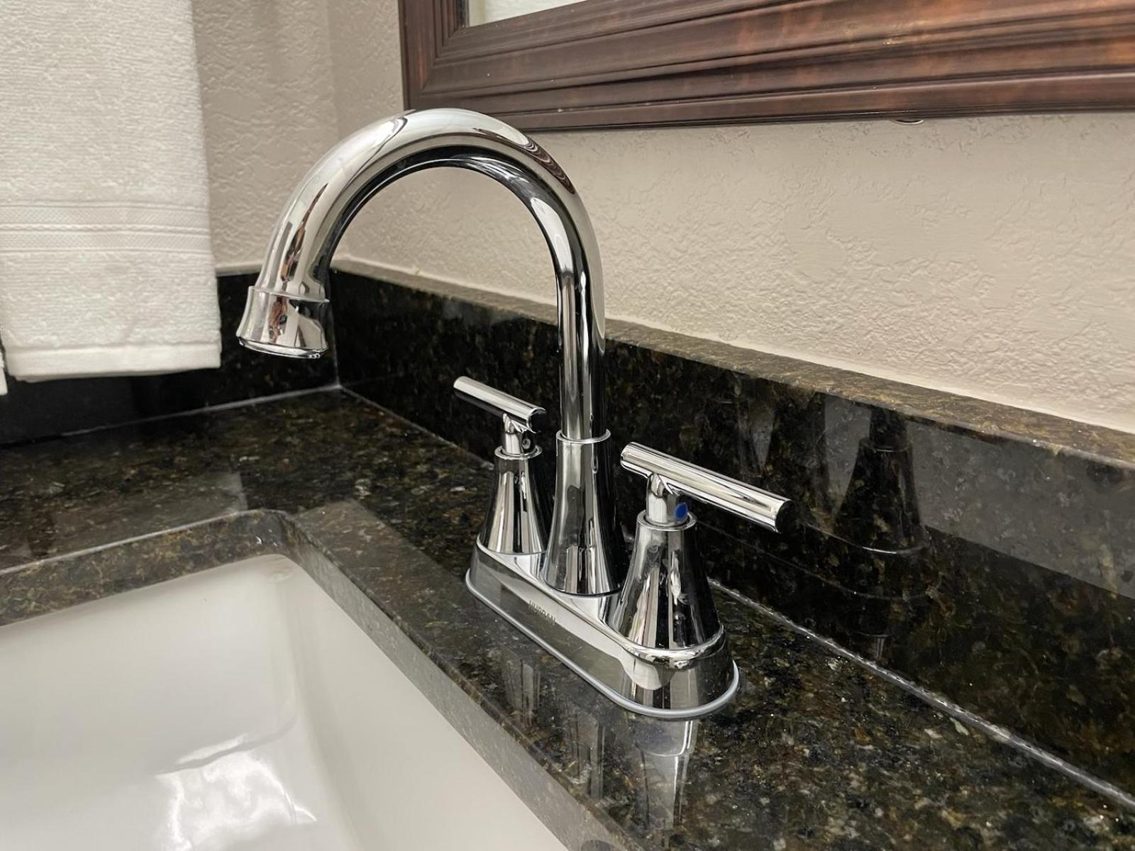 Days Inn By Wyndham Irving Grapevine Dfw Airport North Exteriör bild