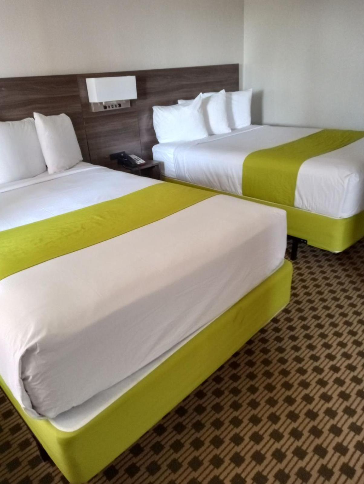 Days Inn By Wyndham Irving Grapevine Dfw Airport North Exteriör bild