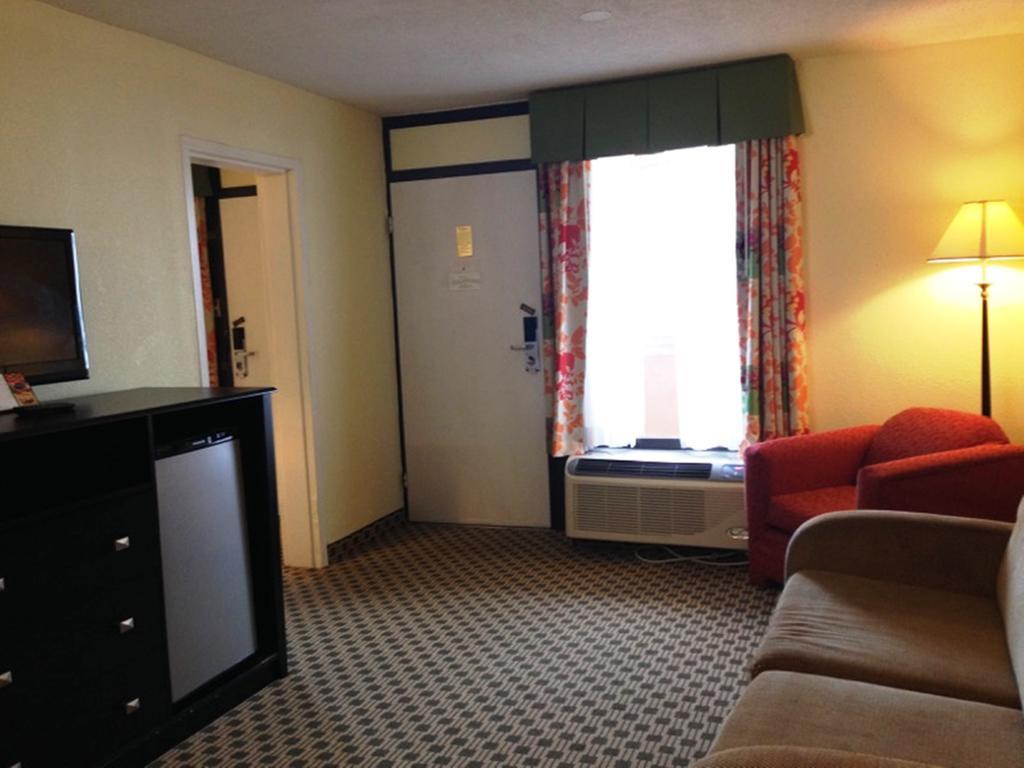 Days Inn By Wyndham Irving Grapevine Dfw Airport North Rum bild